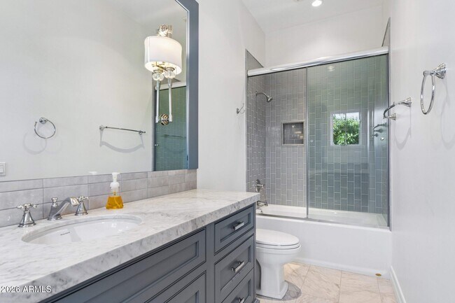 Building Photo - 4202 N 64th St