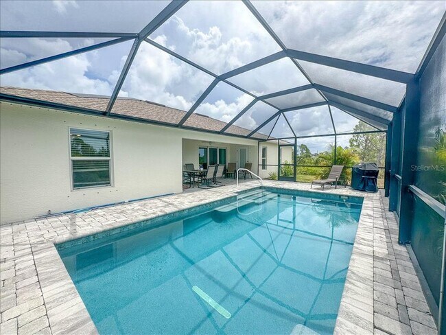 Building Photo - 11707 Willmington Blvd