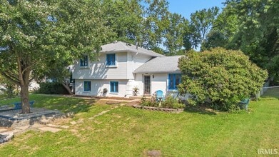 Building Photo - 4425 E Cambridge Ct