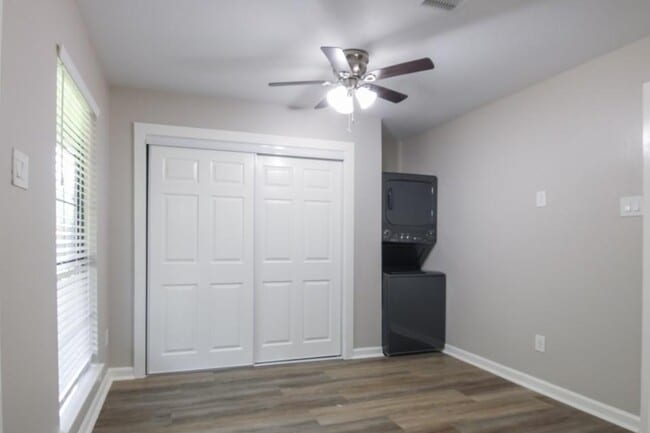Building Photo - 42 Hunters Creek Dr