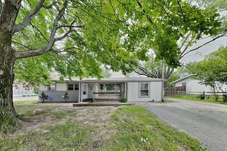 Building Photo - 11199 Lantern Rd