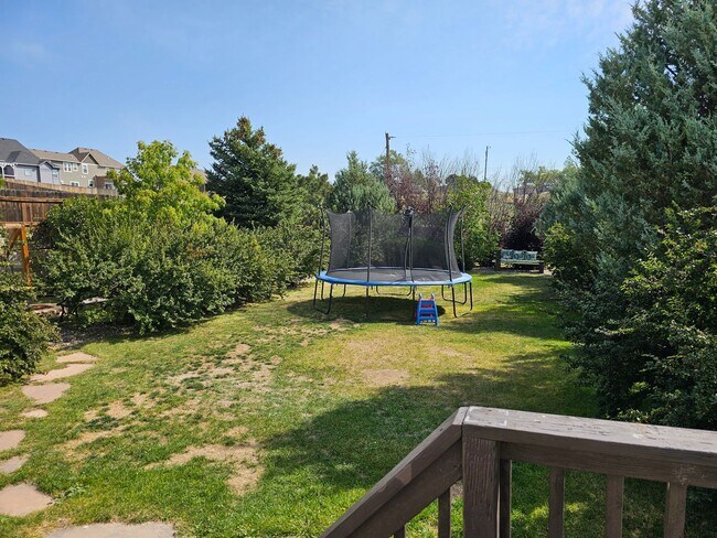 Building Photo - 5503 Bluff Pl