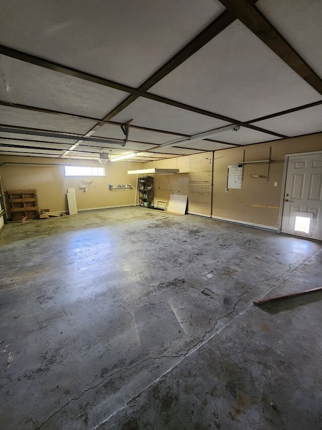 Building Photo - 23 Wilson Cove Rd