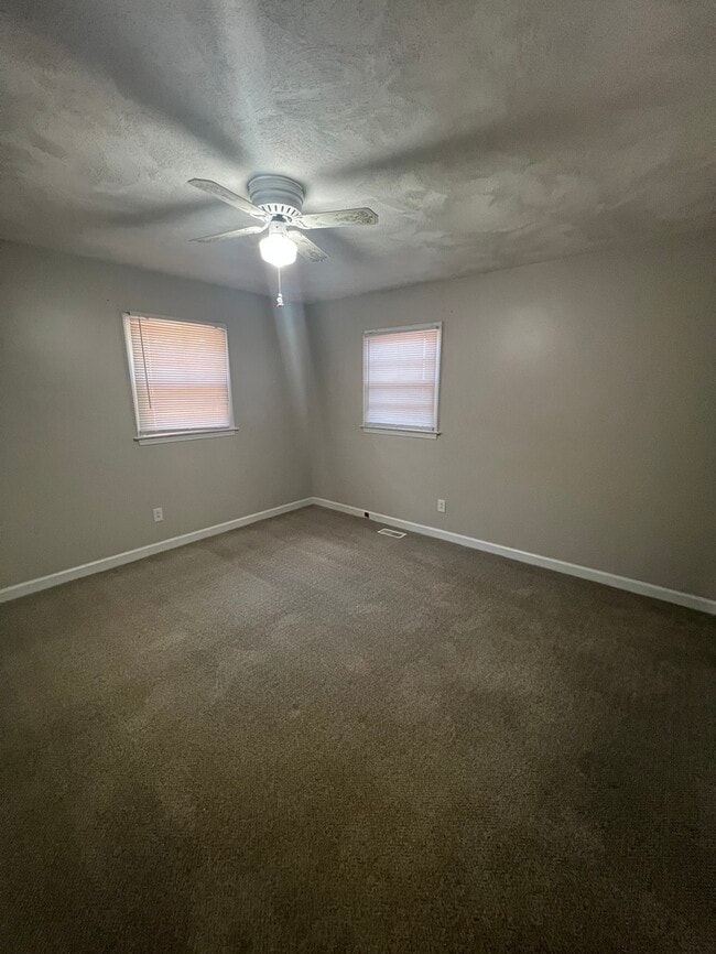 Building Photo - 1028 Cleveland St