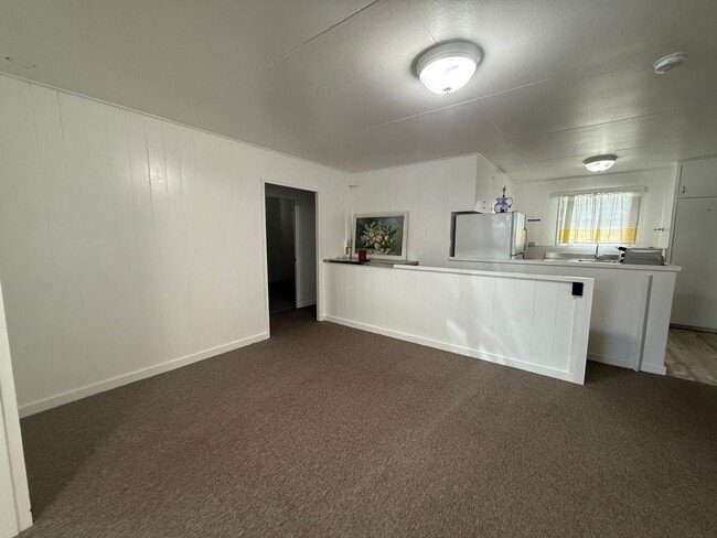 Building Photo - Aiea 3-bedroom 2 bath with 1 assigned parking