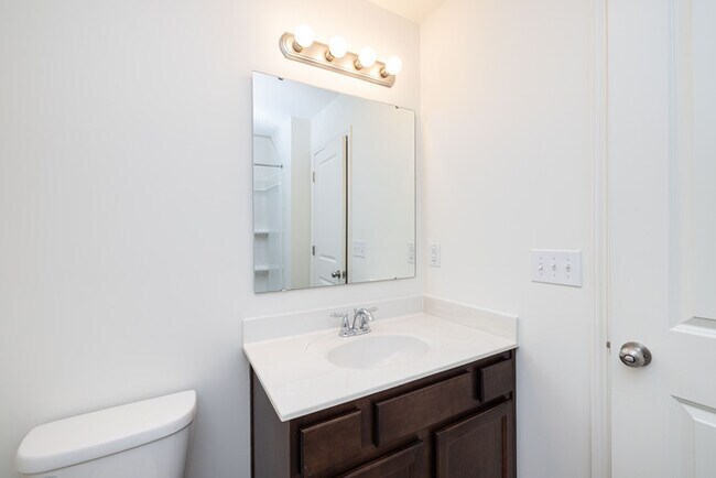 Building Photo - GREAT 2 Bedroom Townhome Regent Park - AVAILABLE MAY 2026