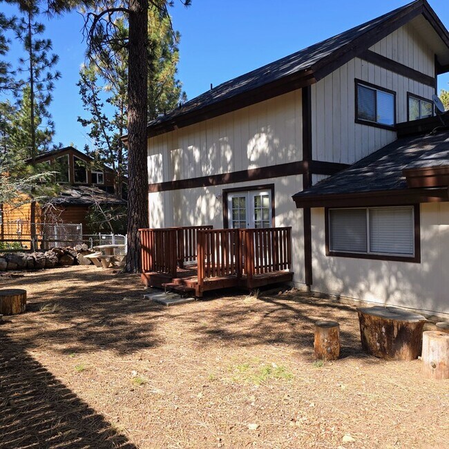 Building Photo - Charming 3-Bedroom + Loft Home in Shay Meadows