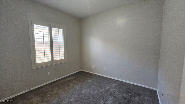 Building Photo - 3867 Paint Ct