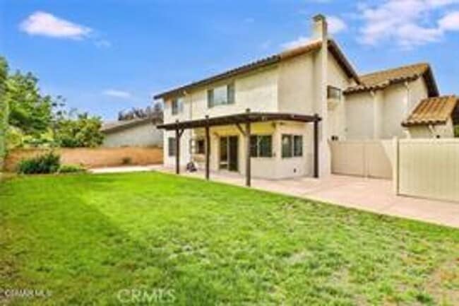Building Photo - Tucked away on a quiet cul-de-sac in desirable Newbury Park 5+3 home