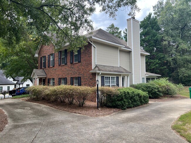 Primary Photo - 6611-7227 Bevington Duplex