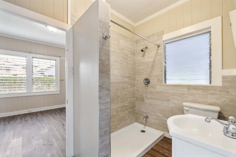 Building Photo - 3159 Lincoln Ave