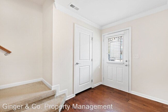 Building Photo - 4 br, 3.5 bath House - 511 Pemberwich Place
