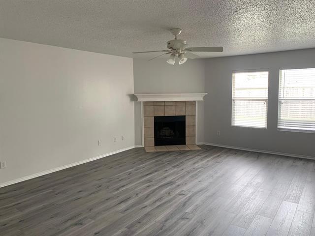 Building Photo - 9937 George Bush Dr