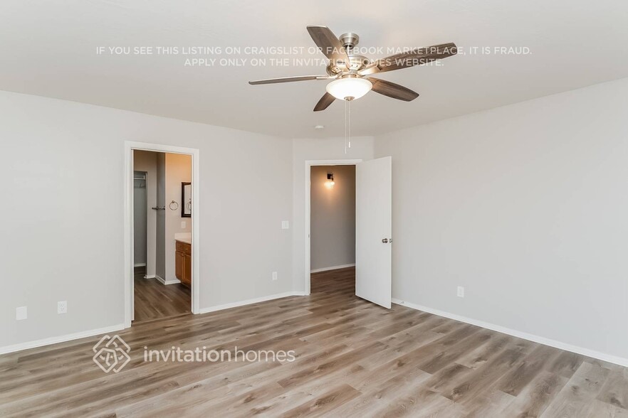 Building Photo - 136 S 111th St