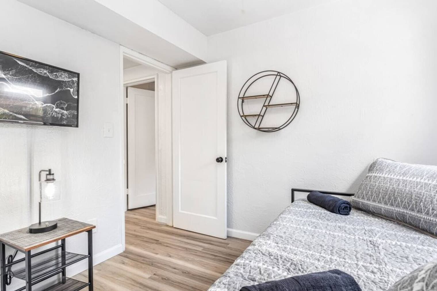 Building Photo - 1211 Co Rd 431