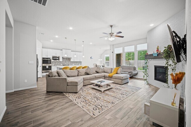 Building Photo - 7718 Millstone Trl Ln