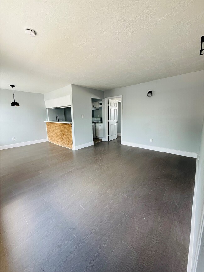 Building Photo - 1125 Ann St