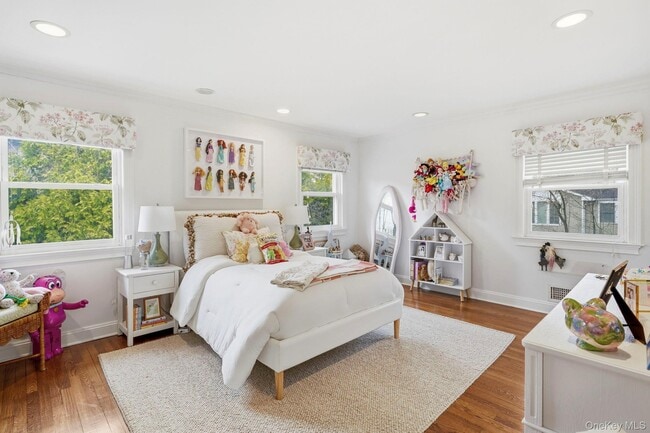 Building Photo - 221 Mamaroneck Rd