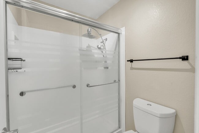 Building Photo - Charming 3BR House in Antelope