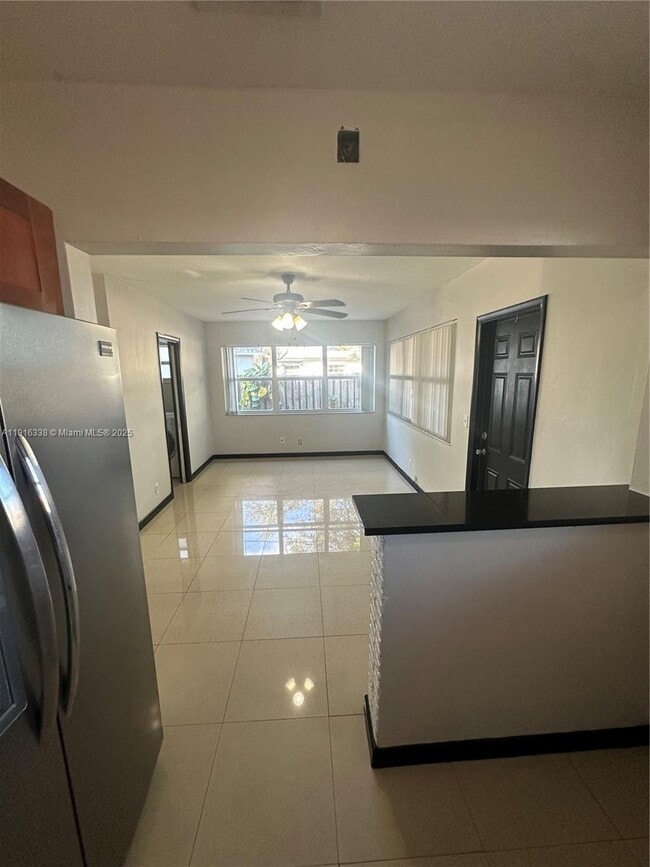 Building Photo - 2421 N 57th Terrace