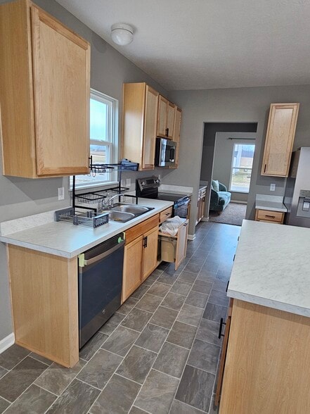 Building Photo - 211 Scotsgrove Dr