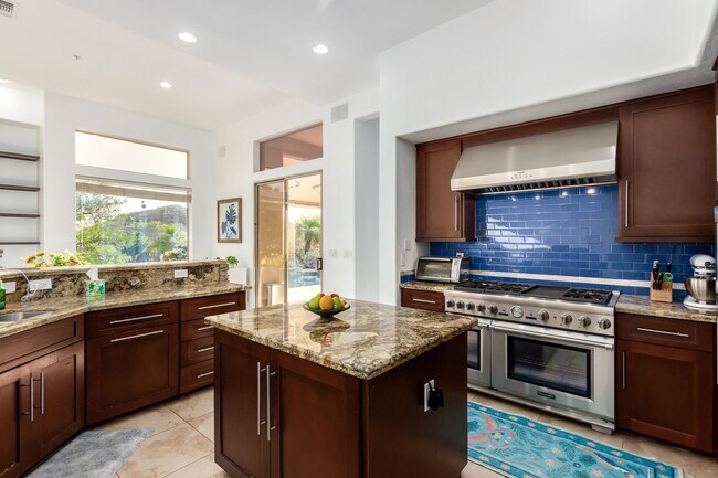 Building Photo - Available June 1st 2026 - Exclusive Gated Scottsdale Mountain Ranch Home