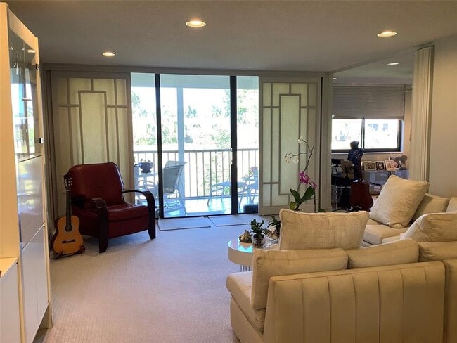 Building Photo - 4284 Deste Ct