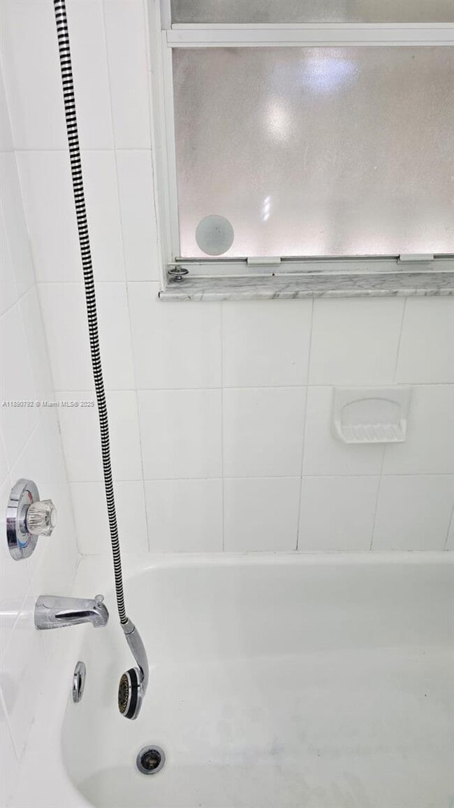 Building Photo - 5245 NW 112th Ave