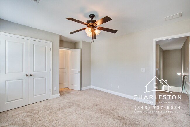 Building Photo - 135 Fulmar Pl