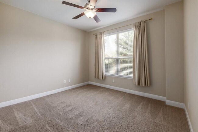 Building Photo - 17916 Crimson Apple Way