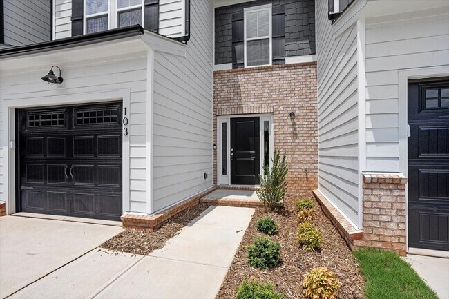 Building Photo - 103 Verlands Way