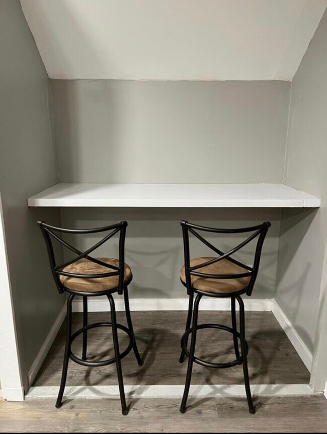 Building Photo - 6239 Concord Blvd