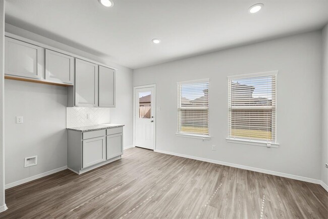 Building Photo - 23327 Wise Walk Dr
