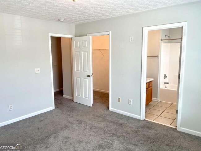 Building Photo - 4370 Stone Gate Way