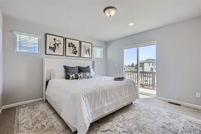 Building Photo - 2234 Walbridge Rd