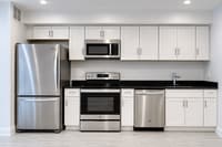 Building Photo - 727 Quebec Pl NW