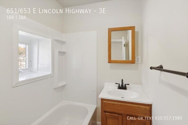 Building Photo - 651/653 E Lincoln Highway-3E