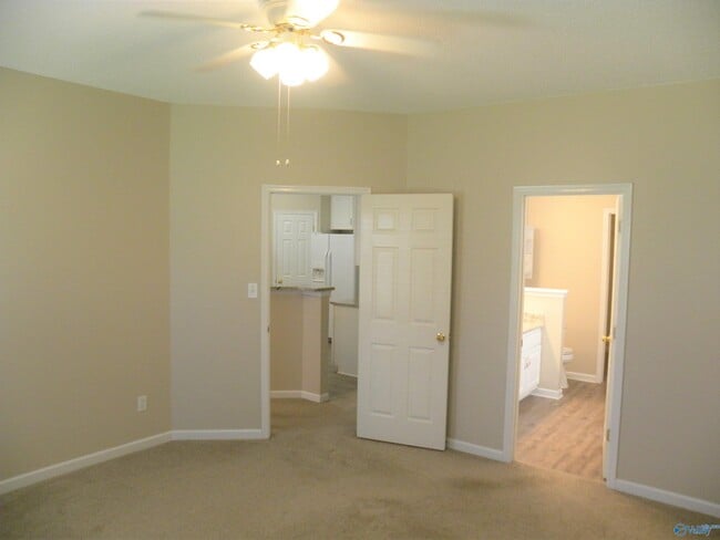 Building Photo - 224 Garden Brook Dr