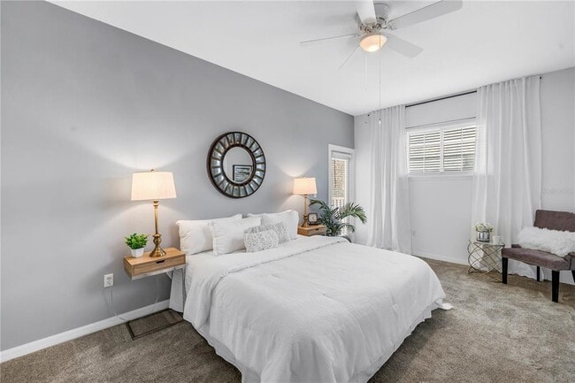 Building Photo - 316 8th St S