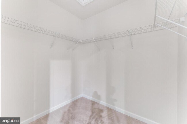 Building Photo - 25367 Wakestone Park Terrace