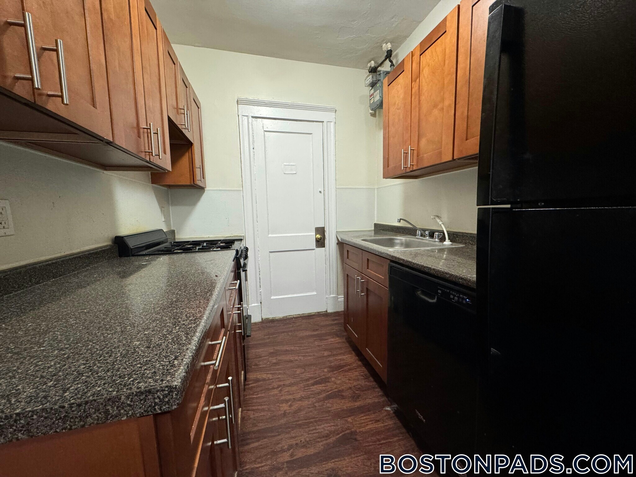 Building Photo - 1167 Boylston St