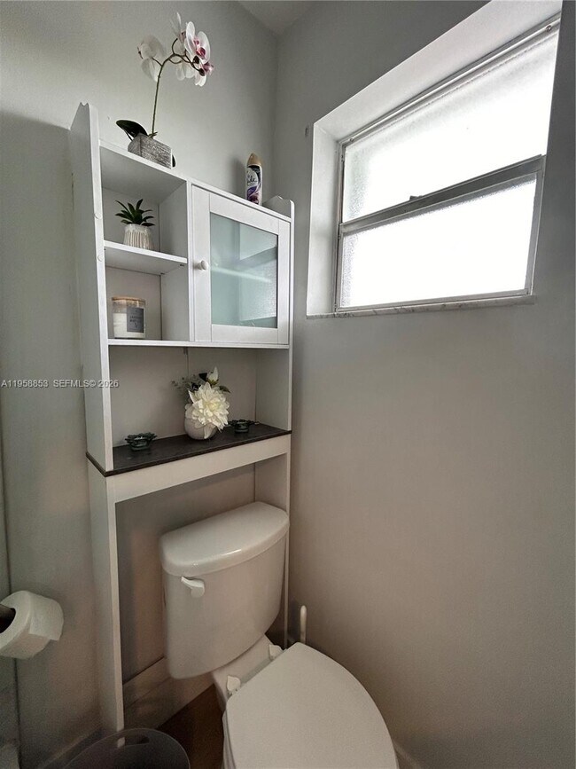 Building Photo - 1501 S Ocean Blvd