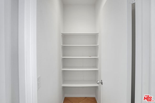 Building Photo - 3811 Eastgate N Rd