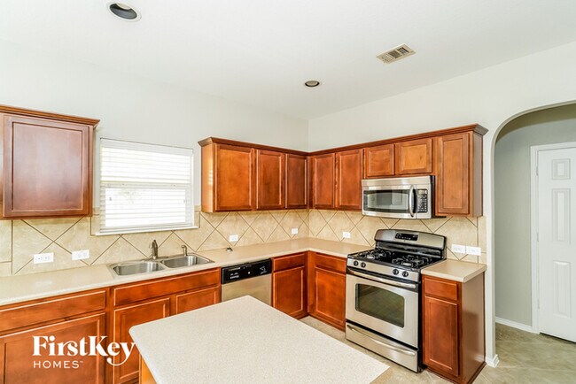 Building Photo - 2820 Granite Cove