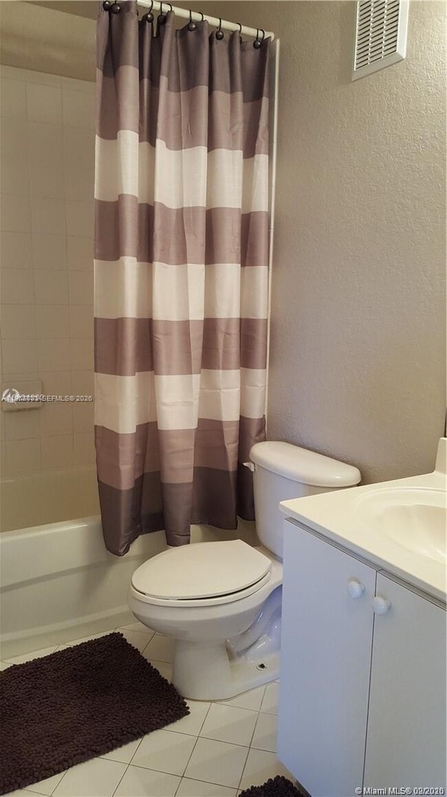 Building Photo - 1260 SE 31st Ct