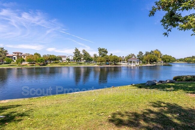 Building Photo - 40149 Balboa Dr