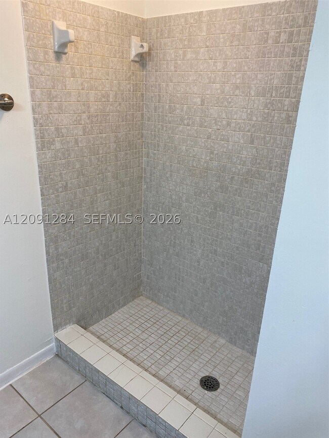 Building Photo - 11561 SW 64th St