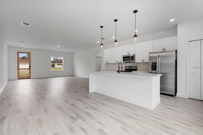 Building Photo - 16659 SW 21st Avenue Rd