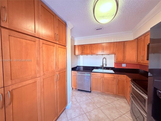 Building Photo - 14832 SW 91st Terrace