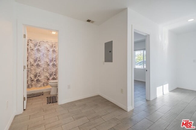 Building Photo - 8105 Bevis Ave